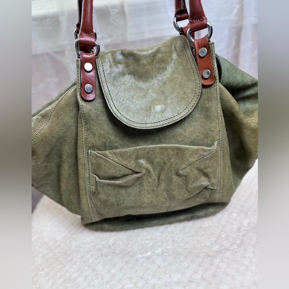 Sundance Olive Green Distressed  Leather Hobo Shoulder Bag - Picture 2 of 15